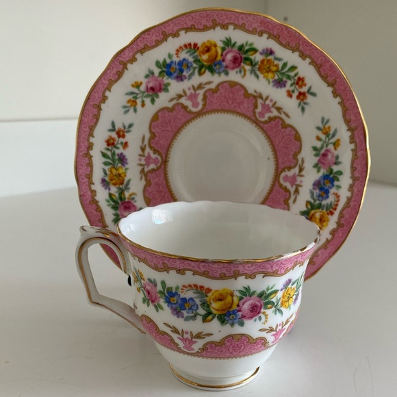 Rare Vtg Crown Staffordshire Bone China Teacup and Saucer Pink and Floral Sprays - Picture 3 of 8